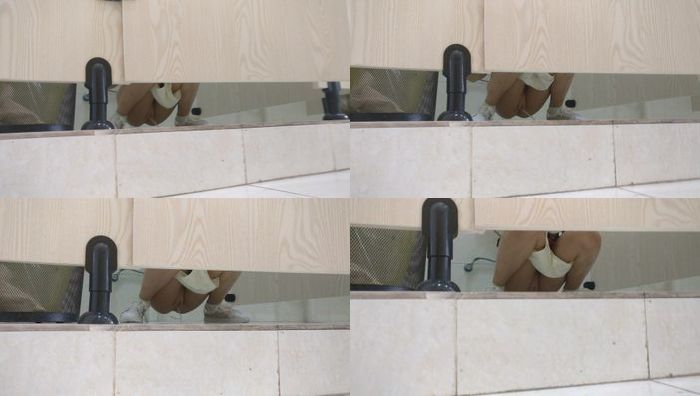 偷拍全班女生013