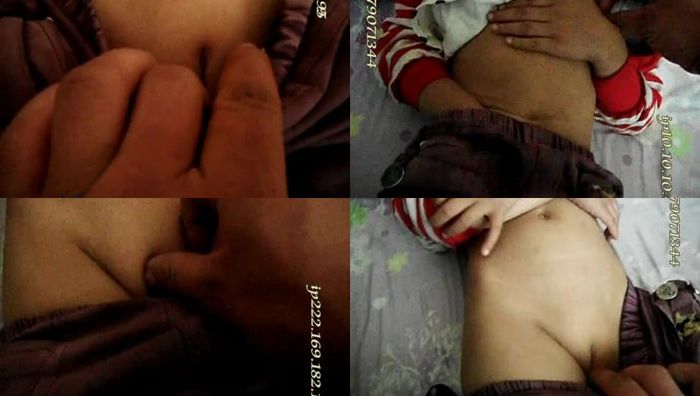 很萌的小女生睡着了