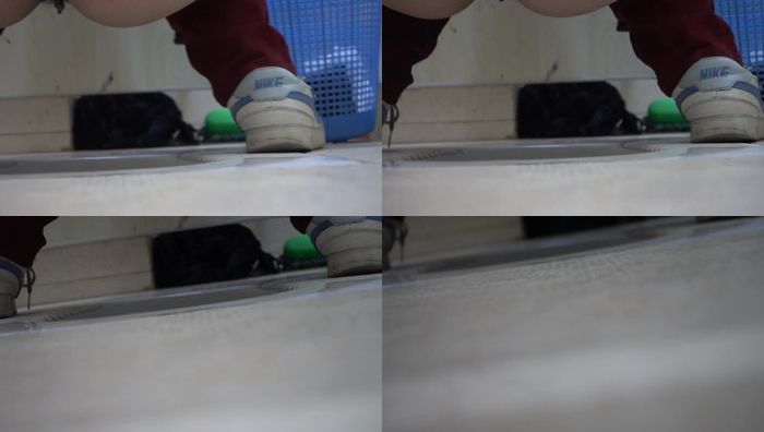 师范大学厕所偷拍011