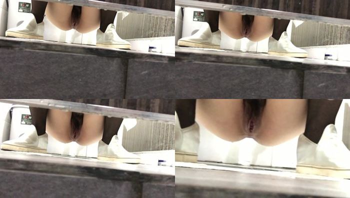 公共厕所偷拍050