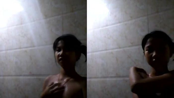 小初萌妹紫薇表演294