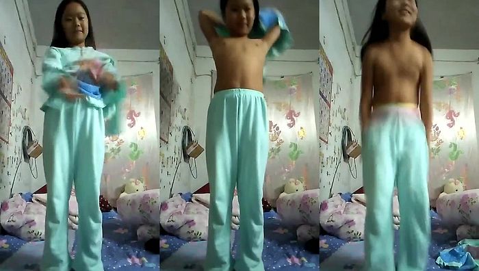 小初萌妹紫薇表演347