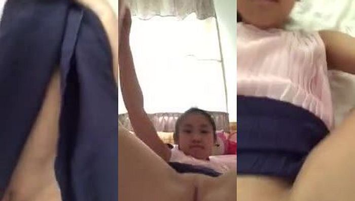 小初萌妹紫薇表演349