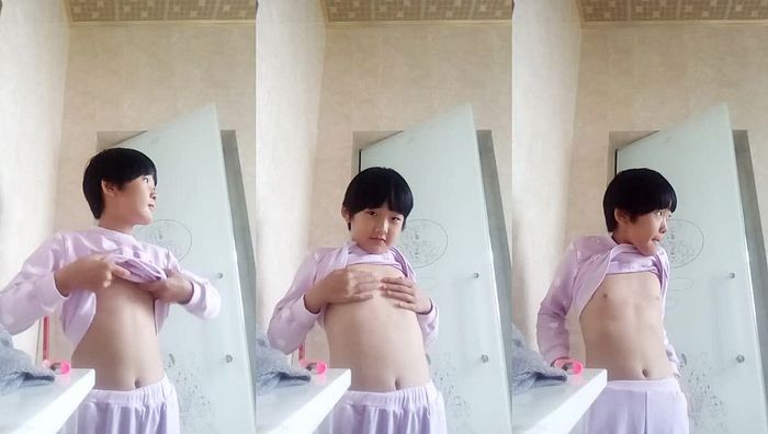 小初萌妹紫薇表演415