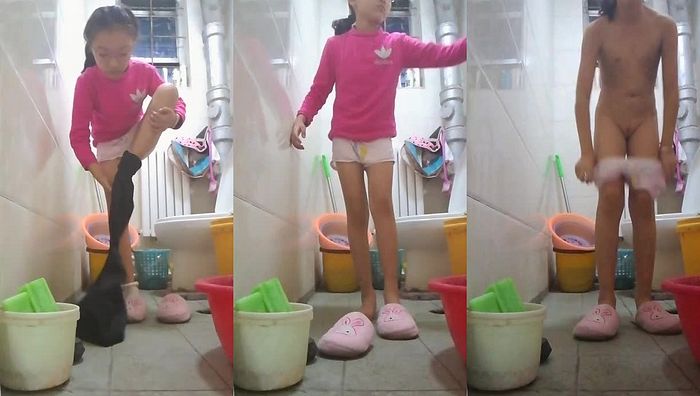 小初萌妹紫薇表演417