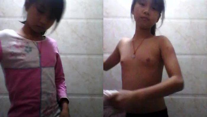 小初萌妹紫薇表演179