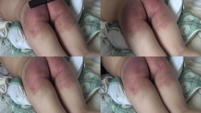 刀锋打屁股系列023