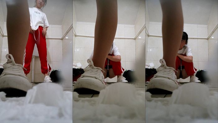 学校医院厕拍系列024