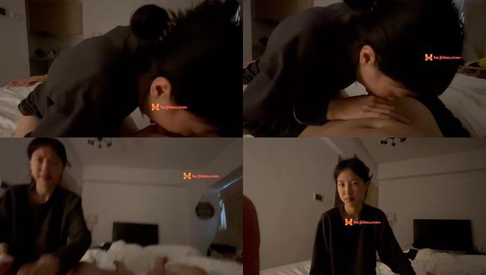 看起来很纯的女大 表面装着不乐意拍摄但是又很配合 真他妈的骚啊