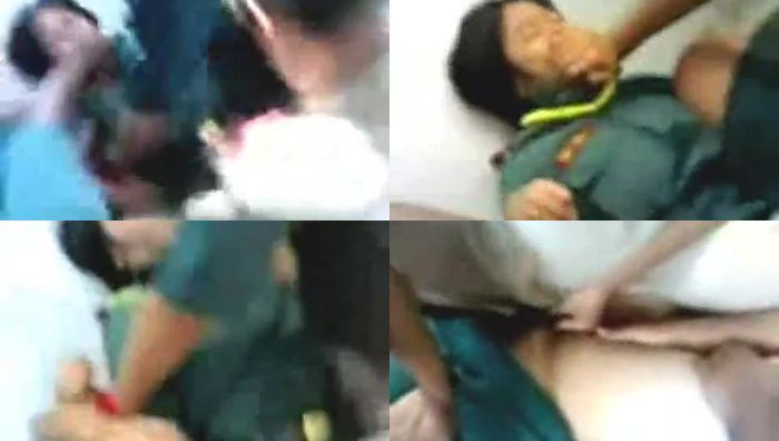 中学女生被女同学硬掰开双腿被男同学破处